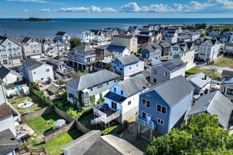 17 Chetwood Street Milford CT 06460