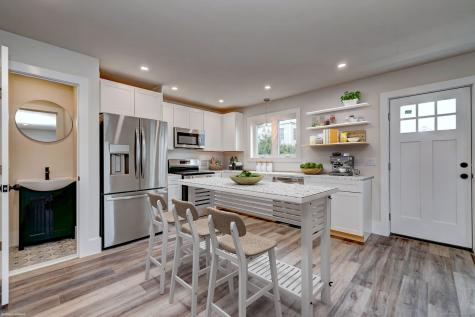 17 Chetwood Street Milford CT 06460
