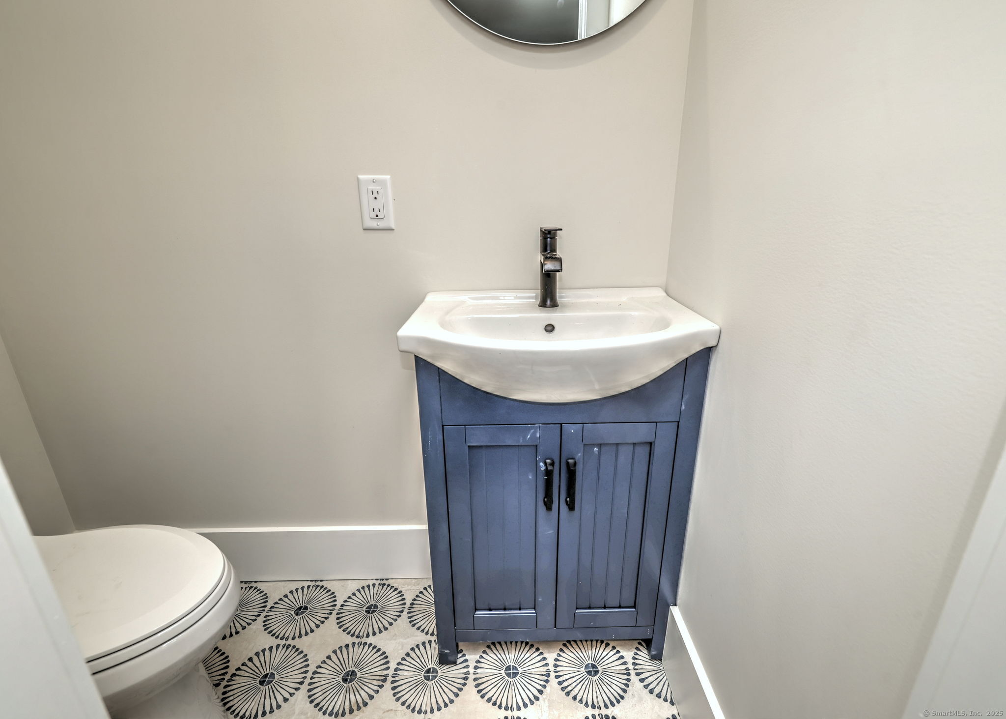 17 Chetwood Street Milford CT 06460