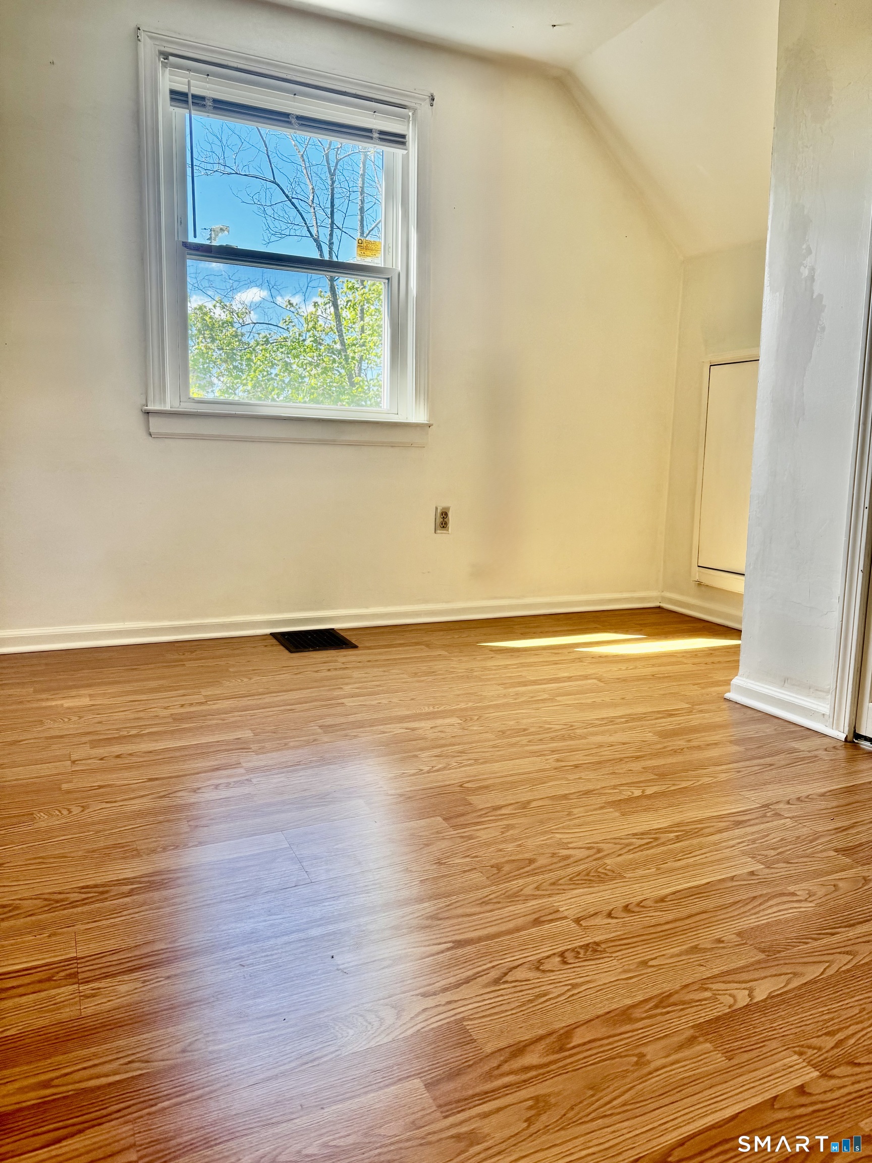 10 Monroe Street North Haven CT 06473