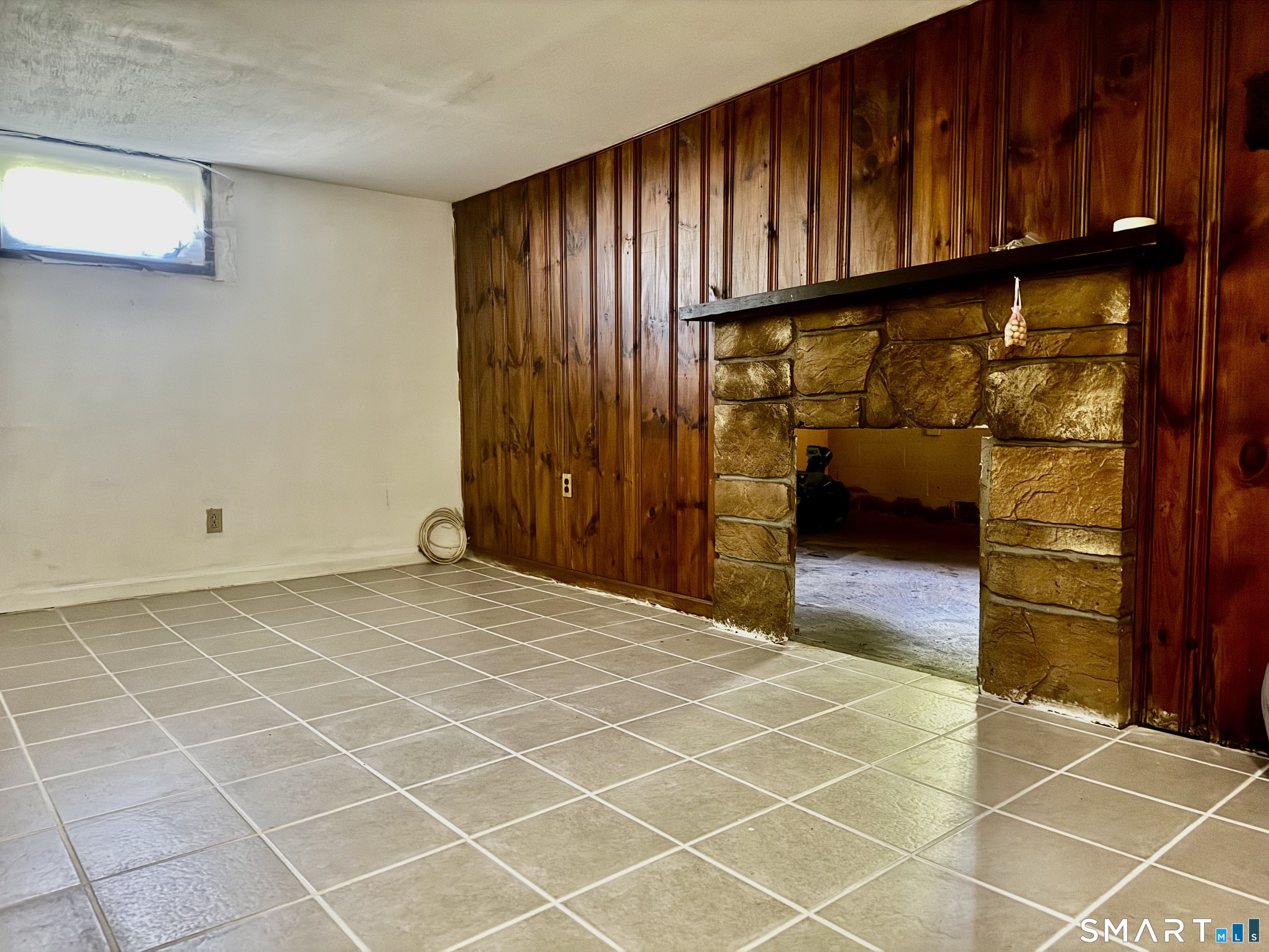 10 Monroe Street North Haven CT 06473