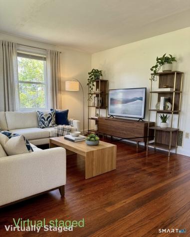 10 Monroe Street North Haven CT 06473