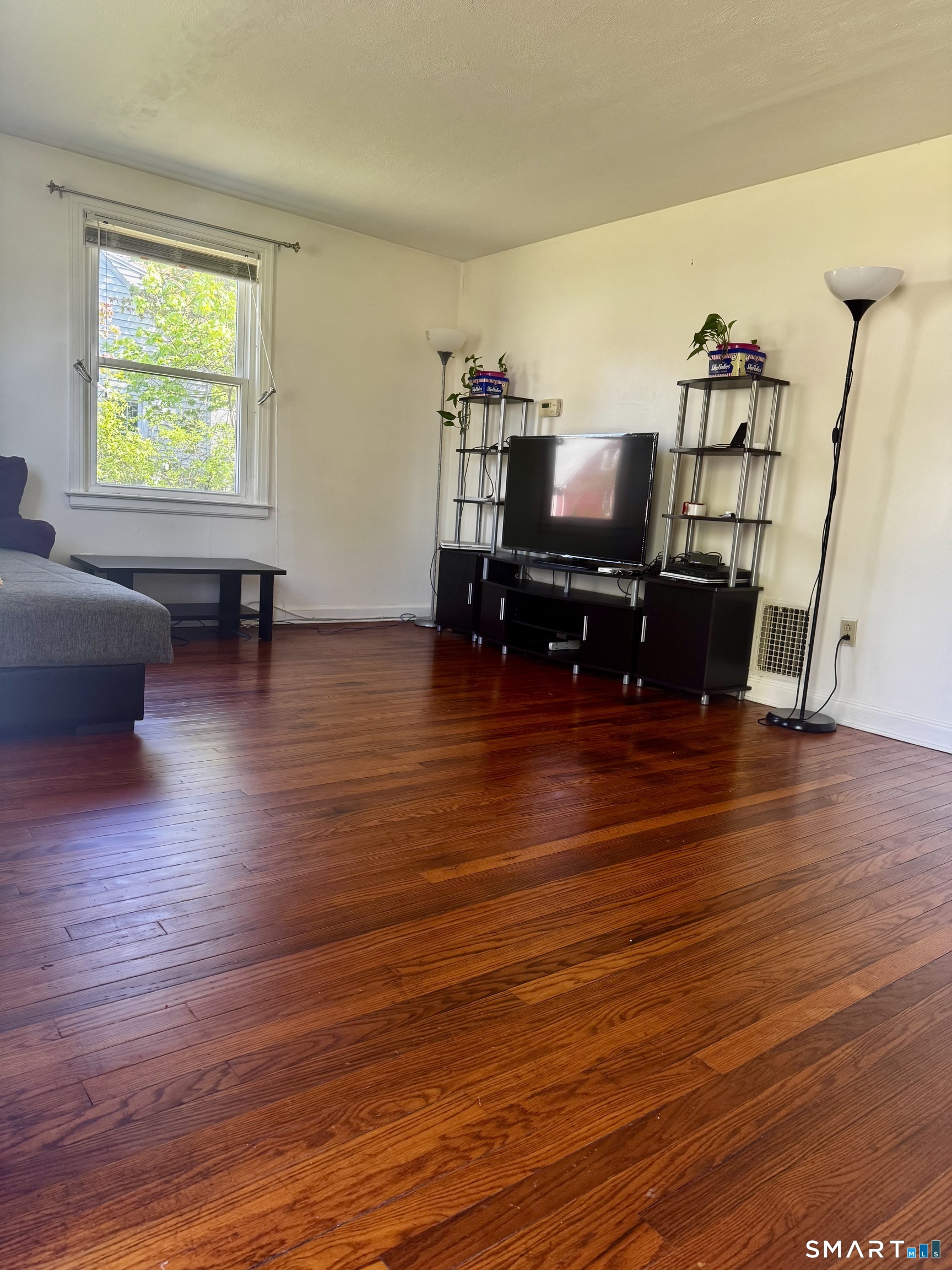 10 Monroe Street North Haven CT 06473