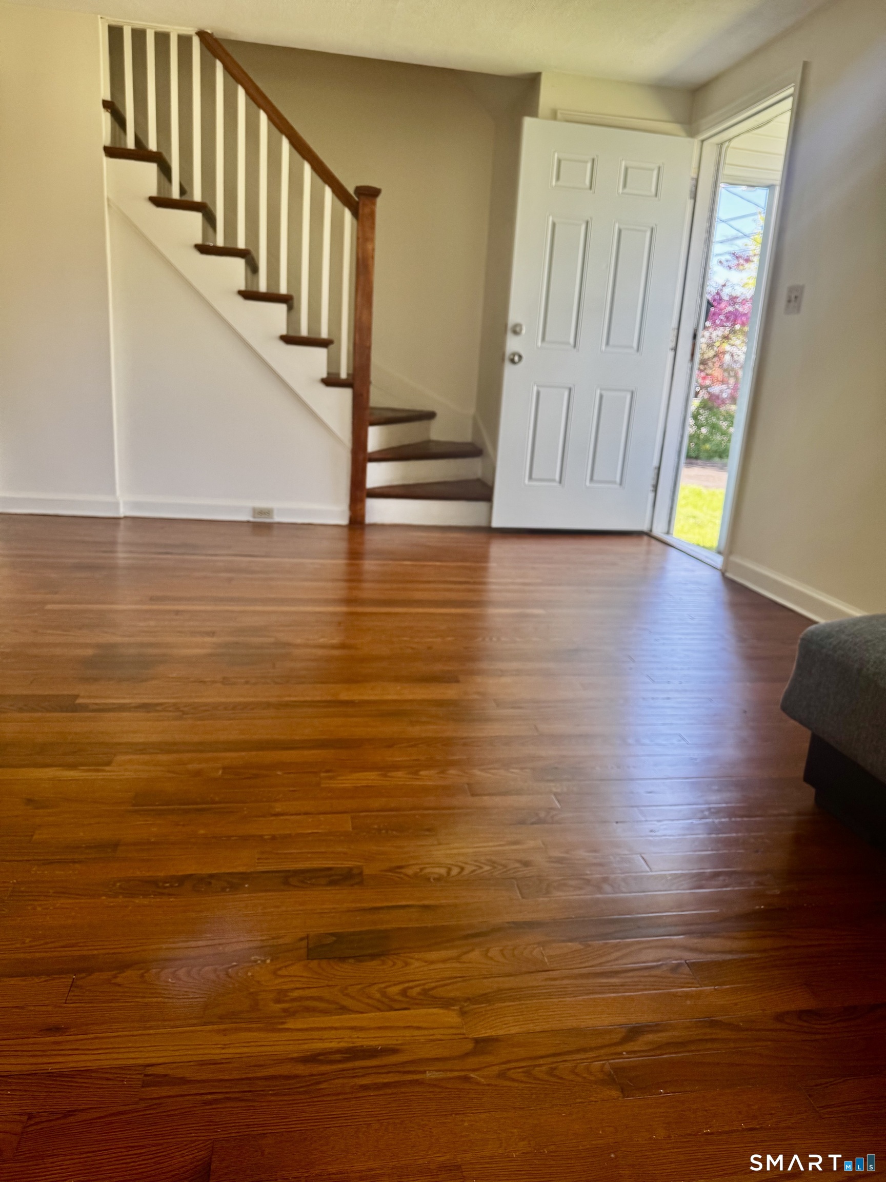 10 Monroe Street North Haven CT 06473