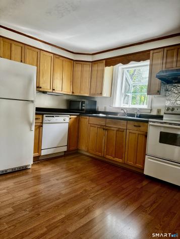 10 Monroe Street North Haven CT 06473