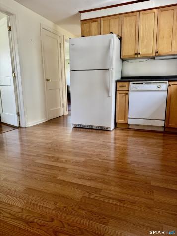 10 Monroe Street North Haven CT 06473