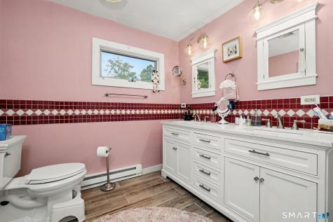 50 Dry Bridge Road Canton CT 06019