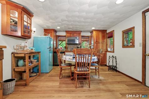 50 Dry Bridge Road Canton CT 06019