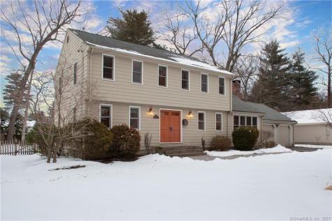 88 Seminary Road Simsbury CT 06070