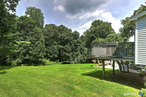 14 Longview Lane Wallingford CT 06492