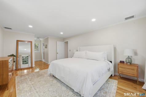 53 Country Club Road Darien CT 06820