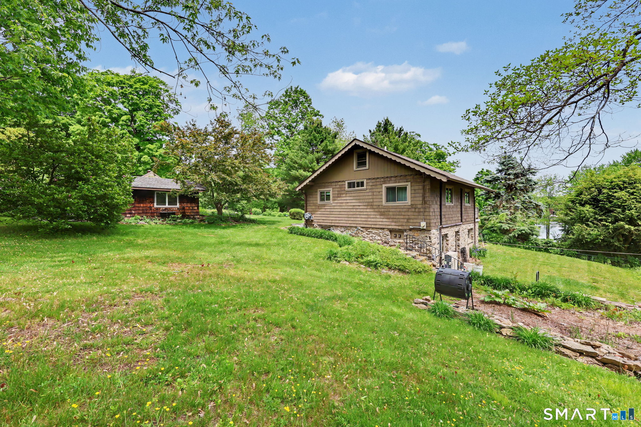 1-A Satterlee Road New Fairfield CT 06812