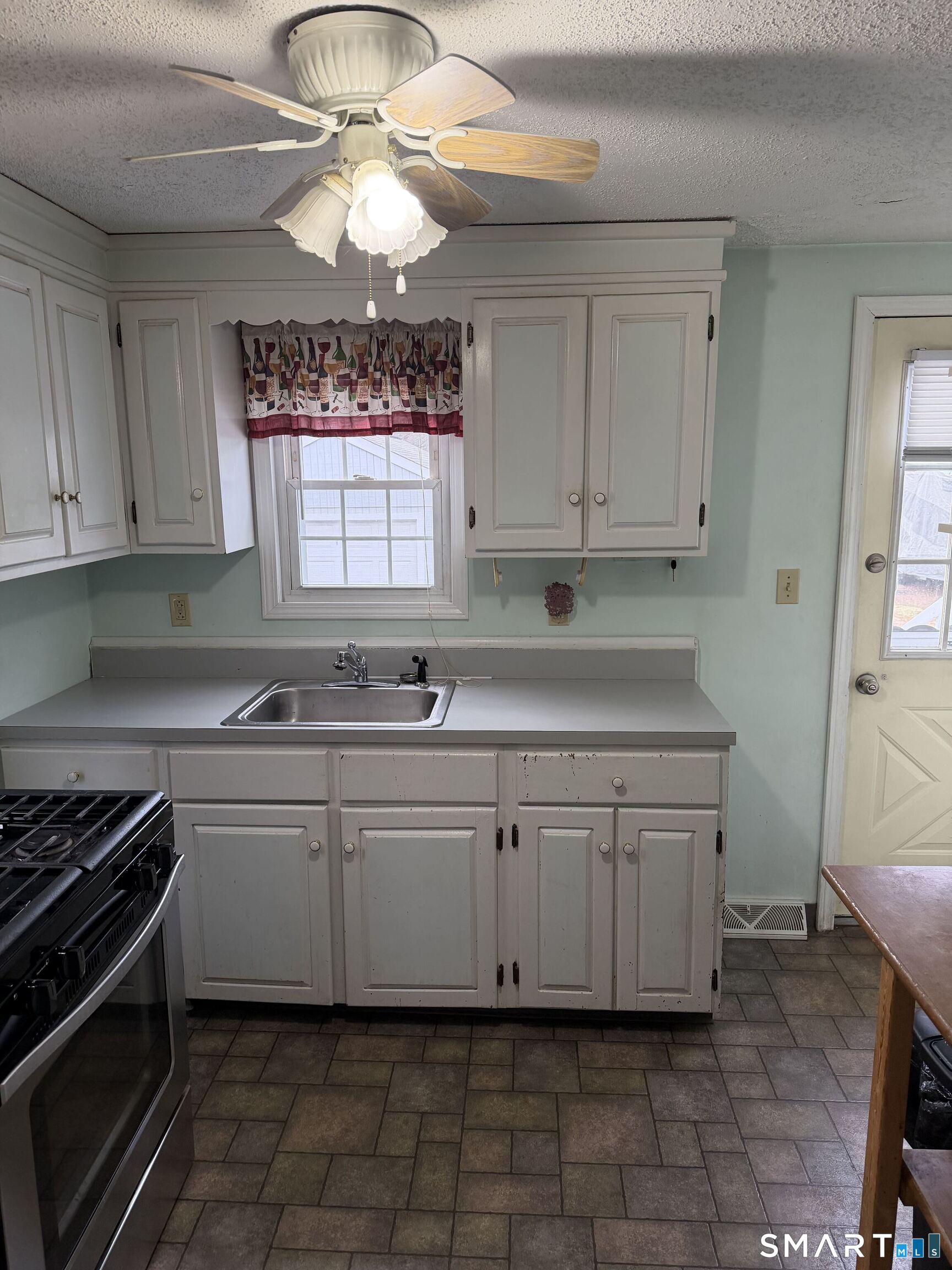 433 Tolland Street East Hartford CT 06108
