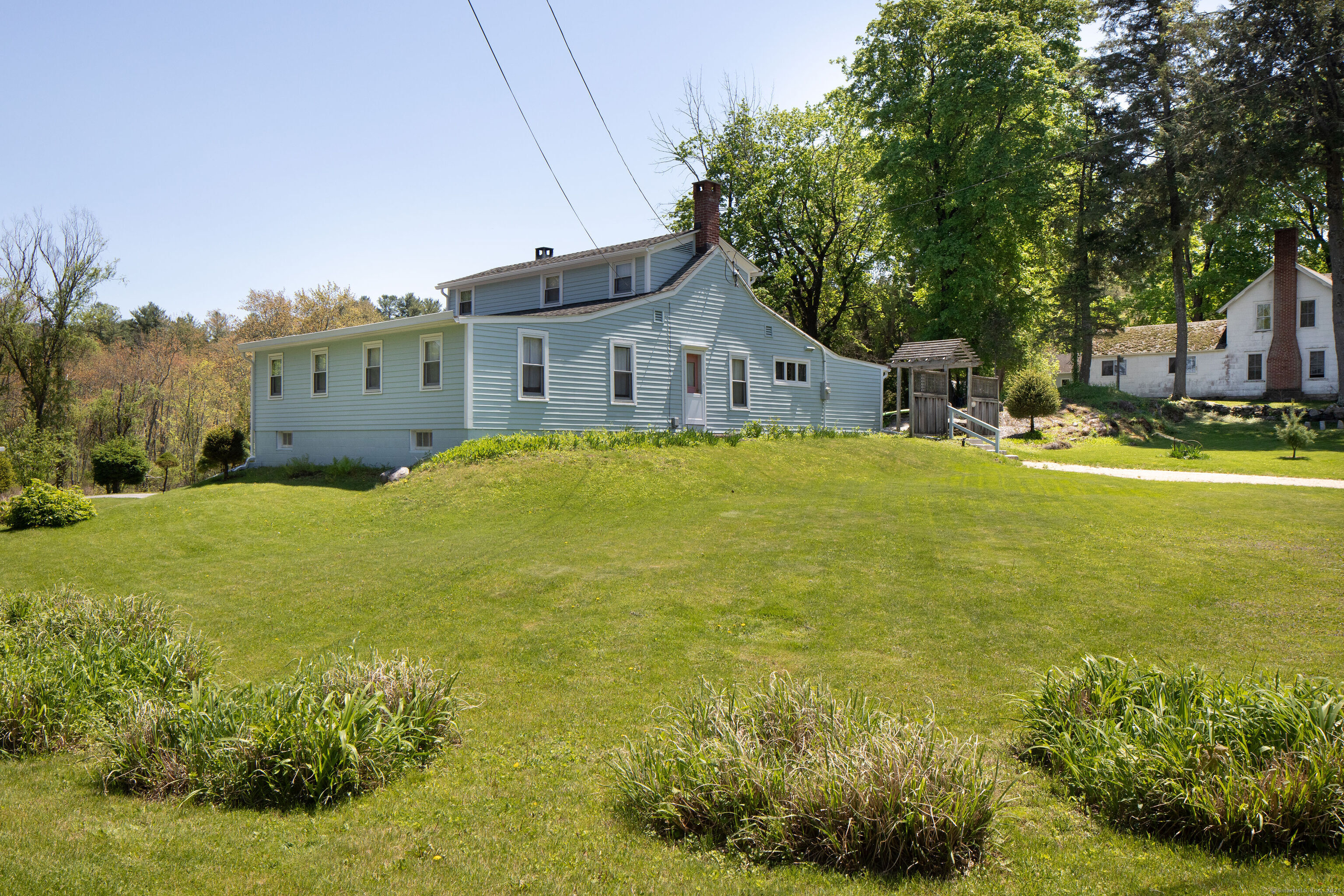 2 Perry Street Salisbury CT 06039