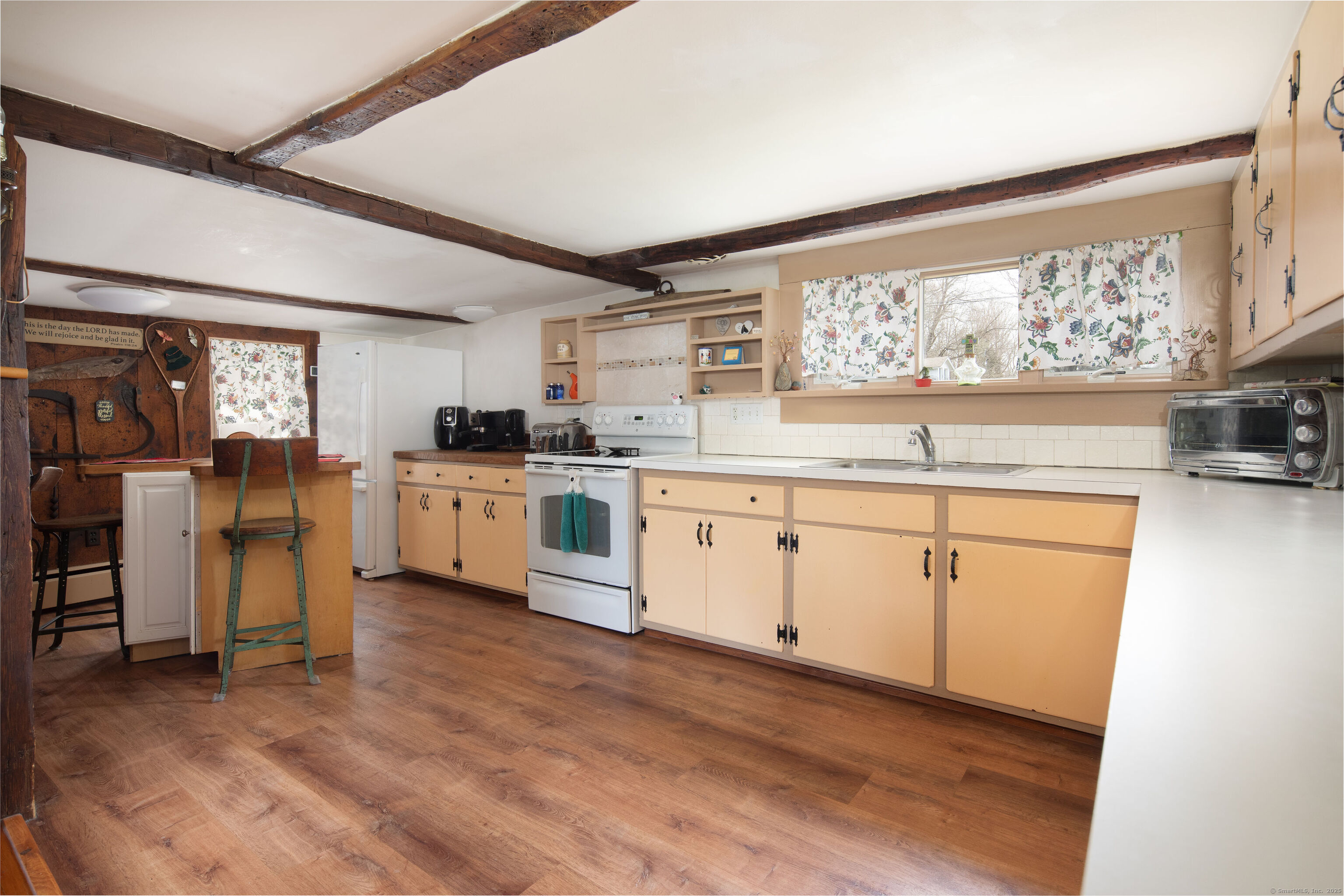 2 Perry Street Salisbury CT 06039