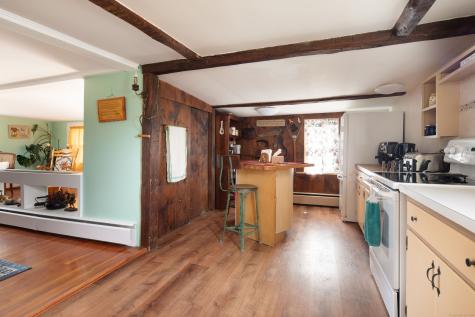 2 Perry Street Salisbury CT 06039