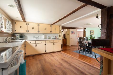 2 Perry Street Salisbury CT 06039