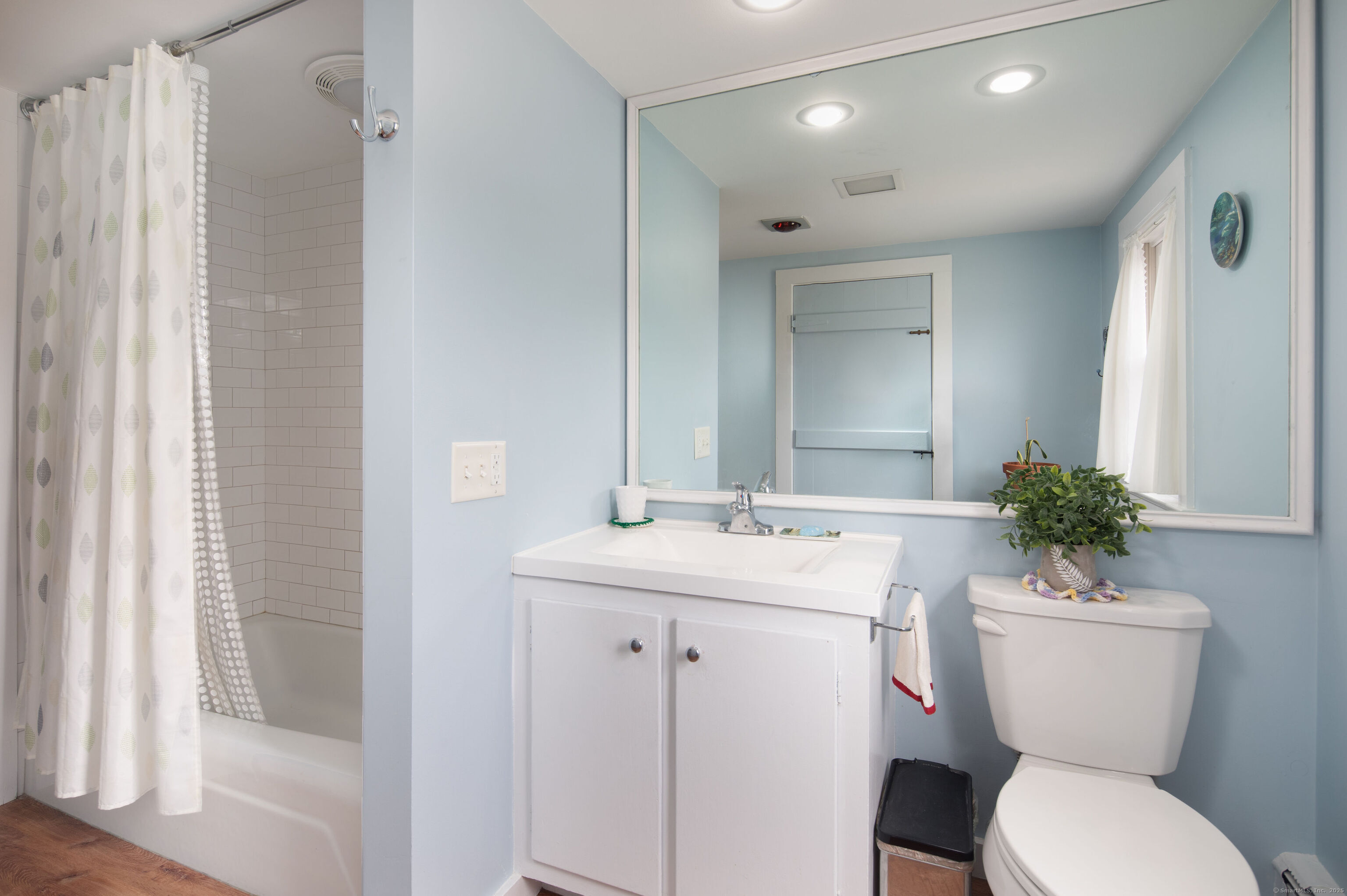2 Perry Street Salisbury CT 06039