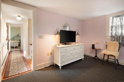 2 Perry Street Salisbury CT 06039