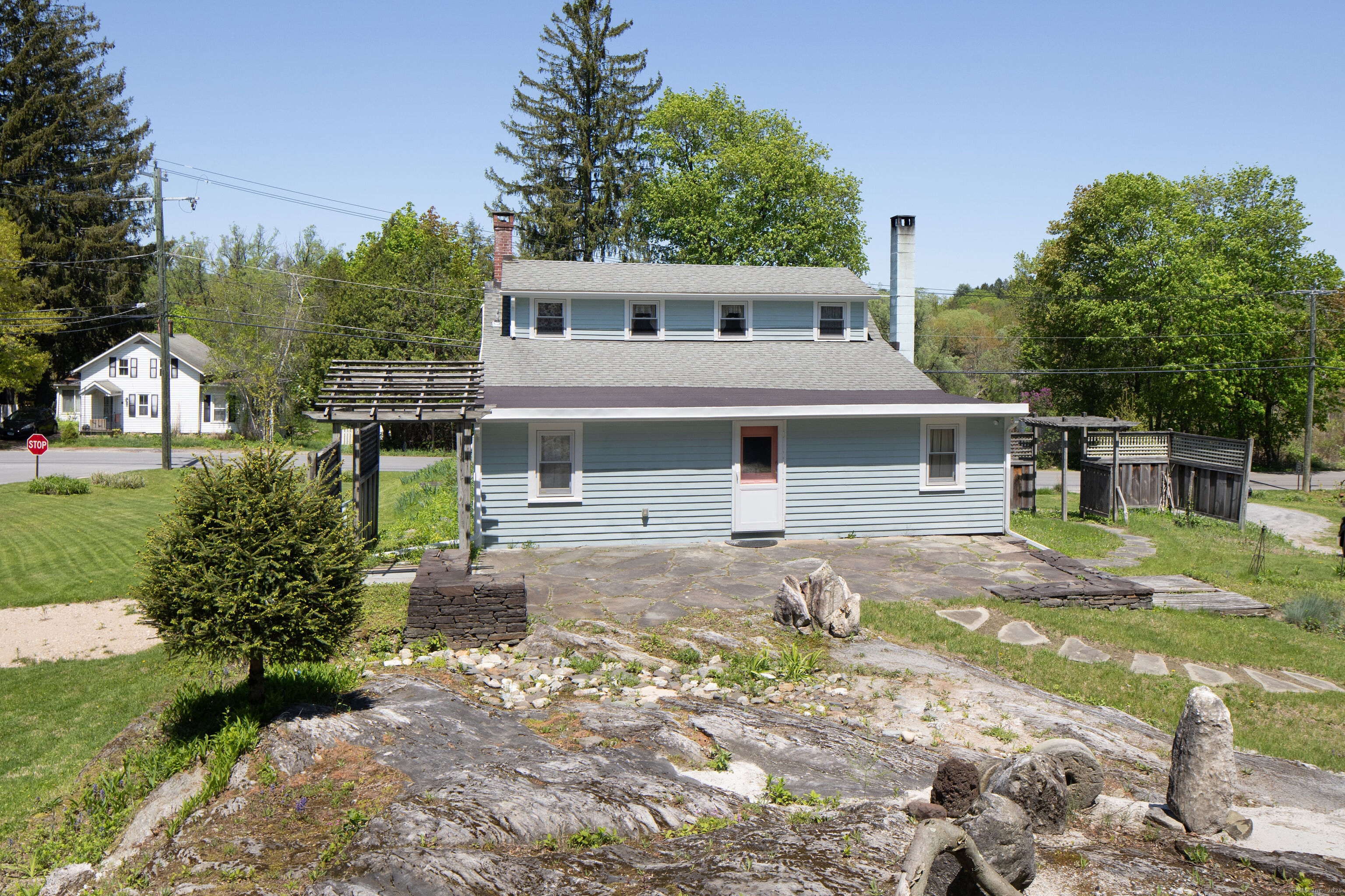 2 Perry Street Salisbury CT 06039