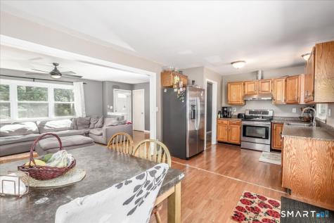 186 Flood Bridge Road Southbury CT 06488