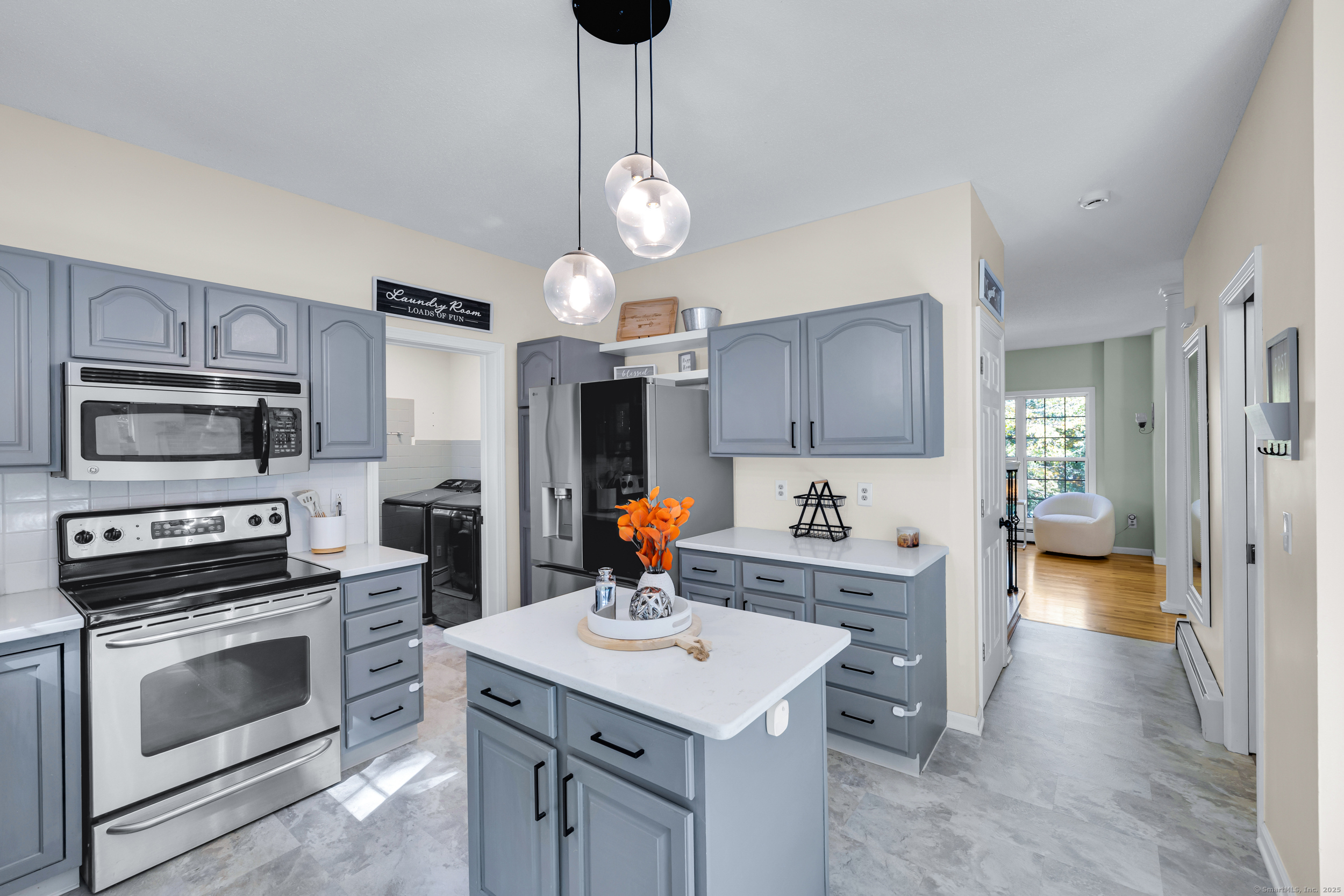 19 Thomas Drive Tolland CT 06084