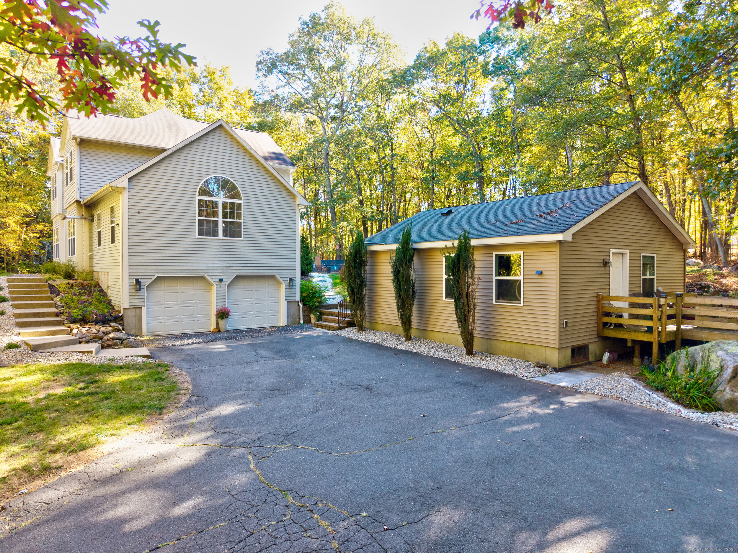 19 Thomas Drive Tolland CT 06084