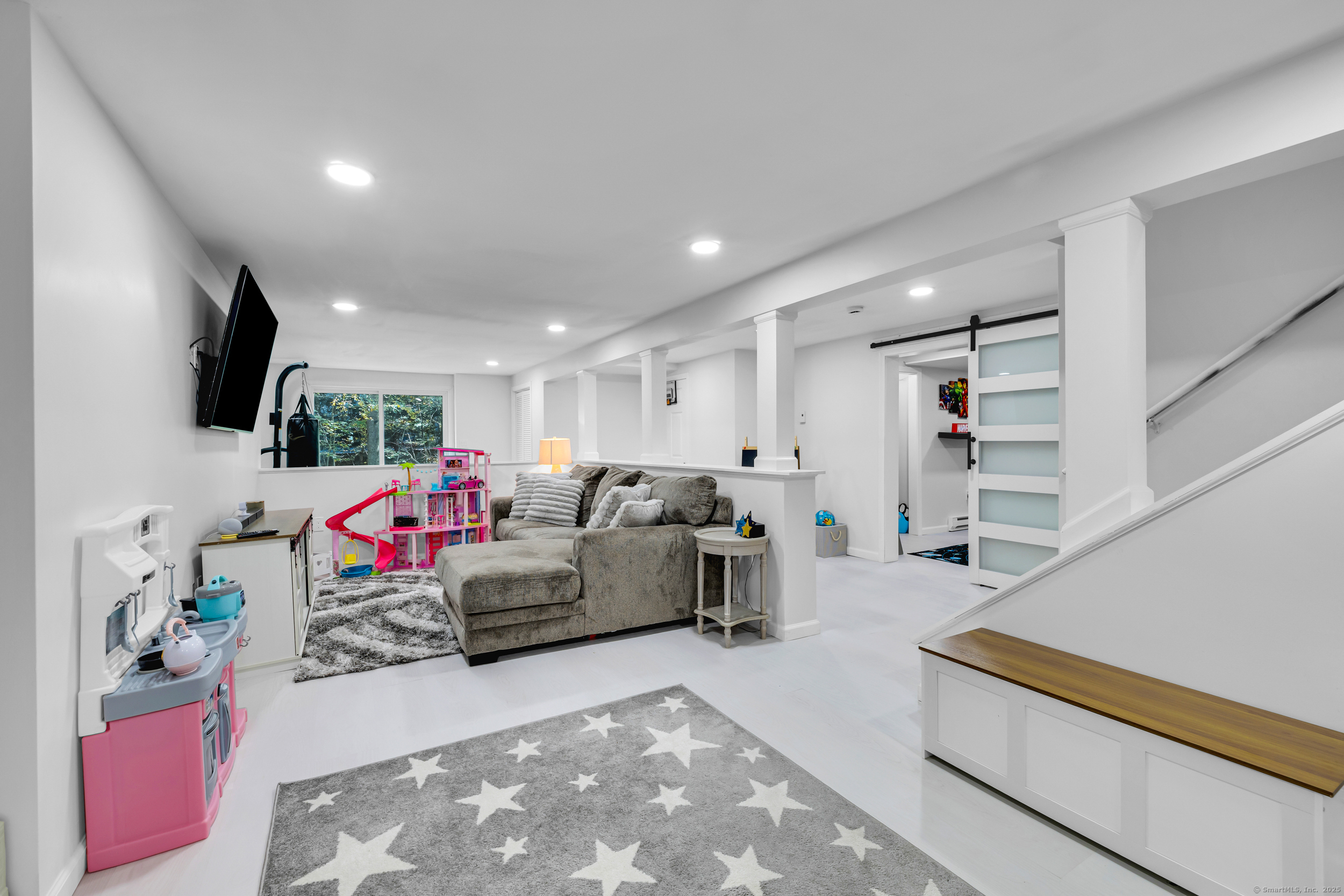 19 Thomas Drive Tolland CT 06084