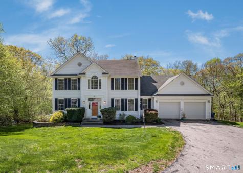 11 White Oak Lane Waterford CT 06375