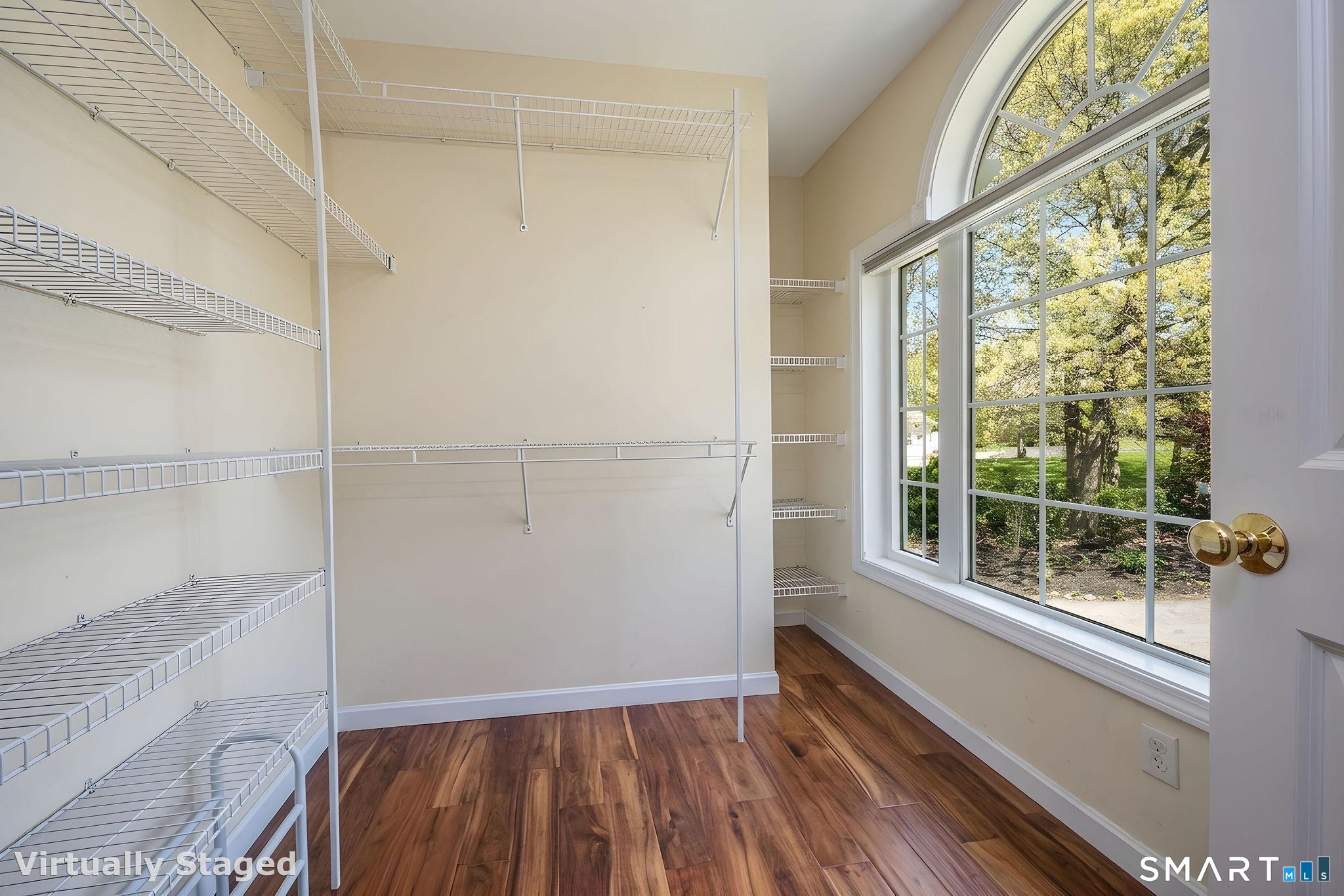 11 White Oak Lane Waterford CT 06375