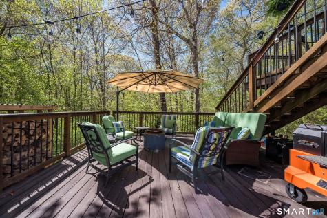 11 White Oak Lane Waterford CT 06375