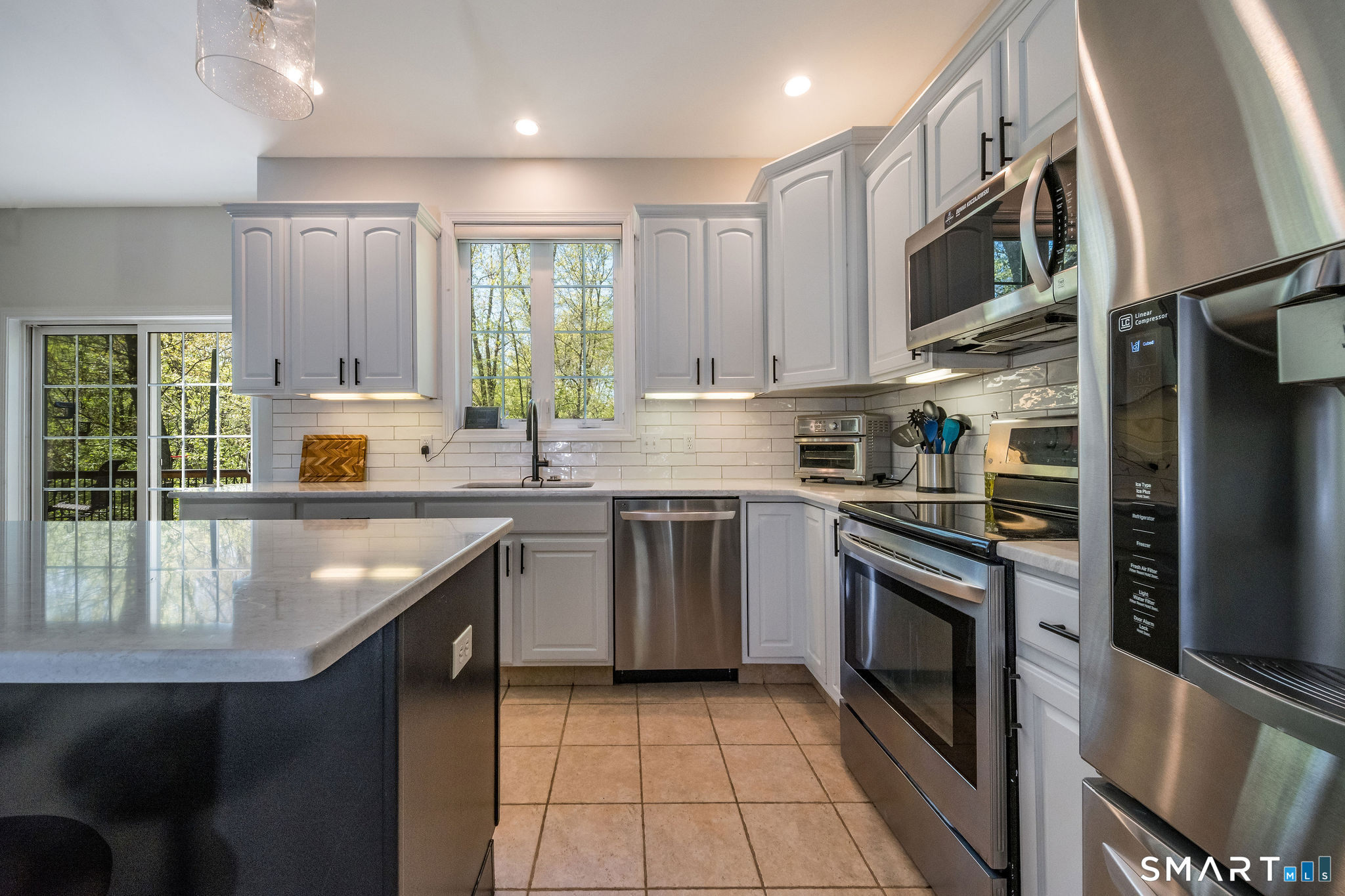 11 White Oak Lane Waterford CT 06375