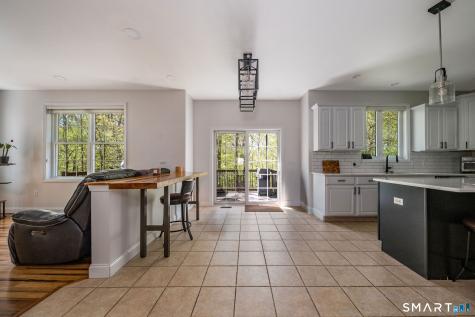 11 White Oak Lane Waterford CT 06375