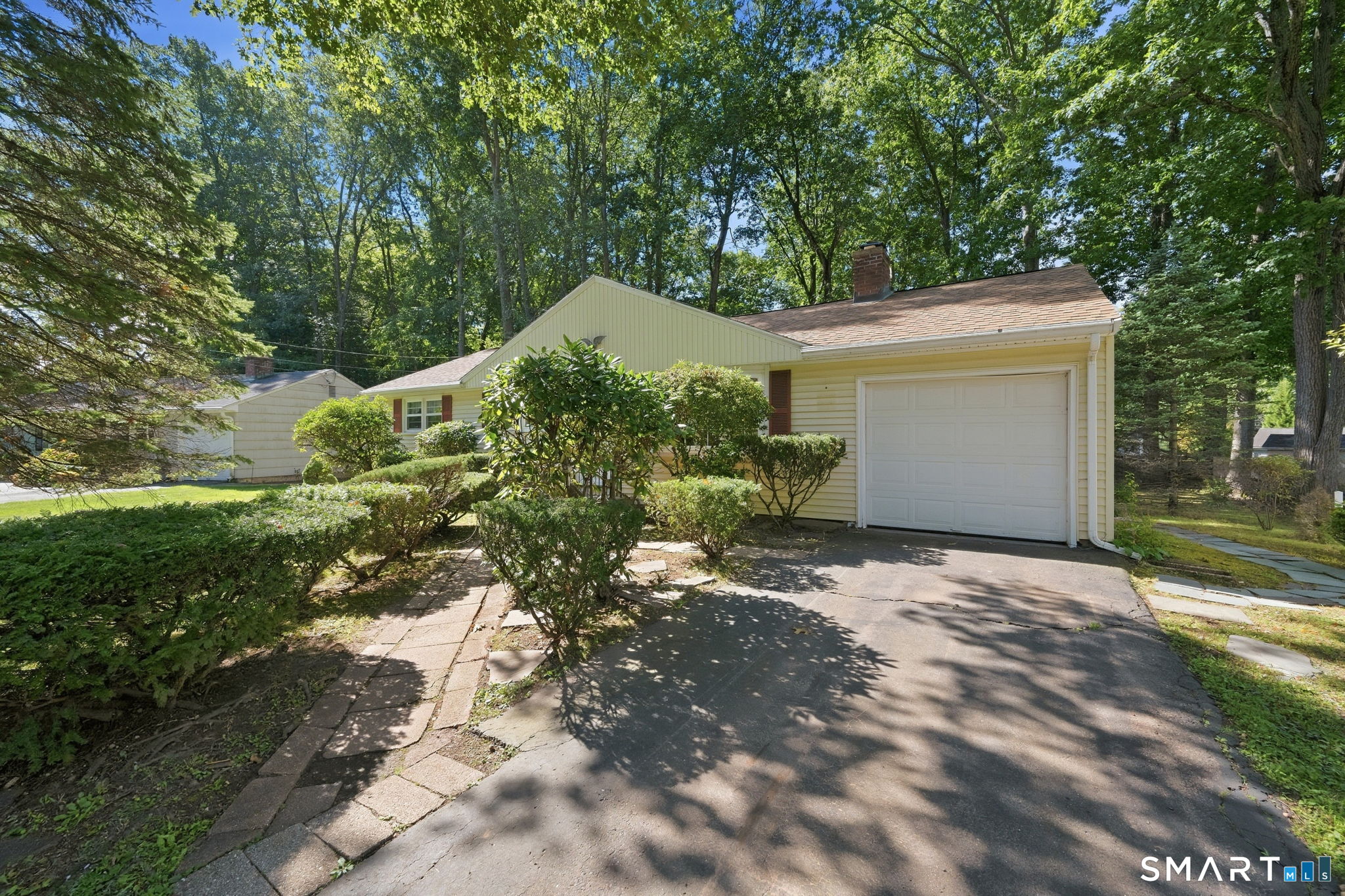 104 Forest Drive Wethersfield CT 06109
