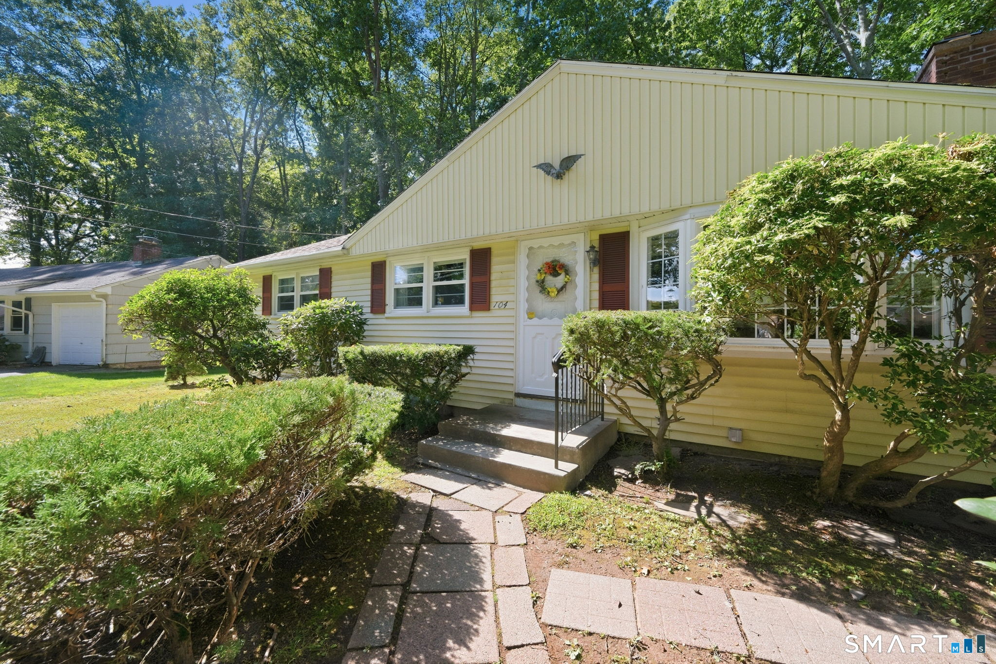 104 Forest Drive Wethersfield CT 06109