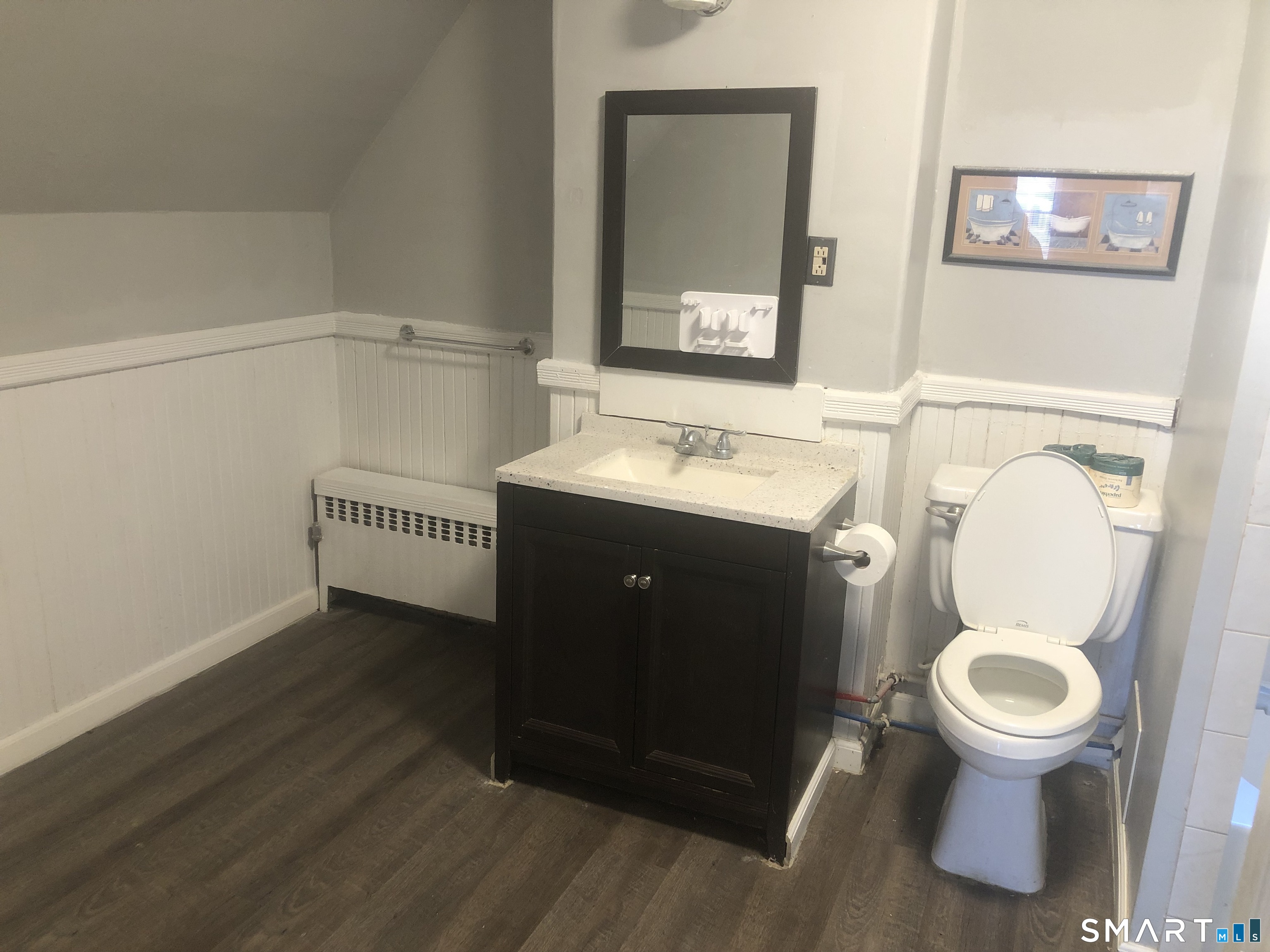 1422 Main Street East Hartford CT 06108