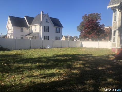 1422 Main Street East Hartford CT 06108