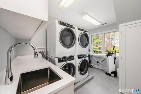 316 Mansfield Avenue Darien CT 06820