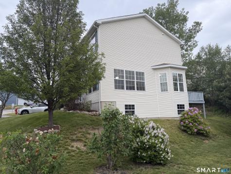 17 Sterling Ridge Lane Sterling CT 06377