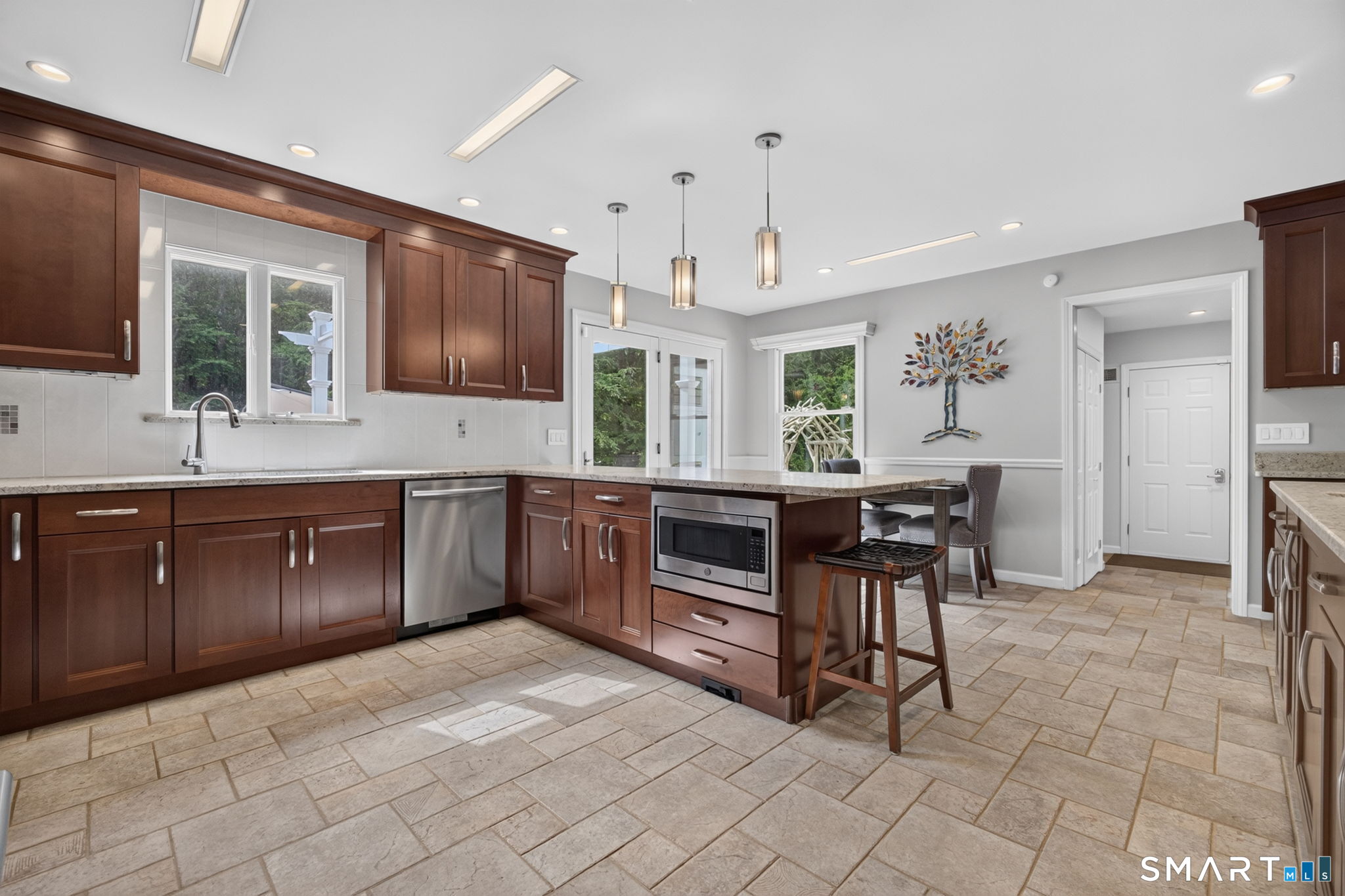 18 Route 87 Columbia CT 06237