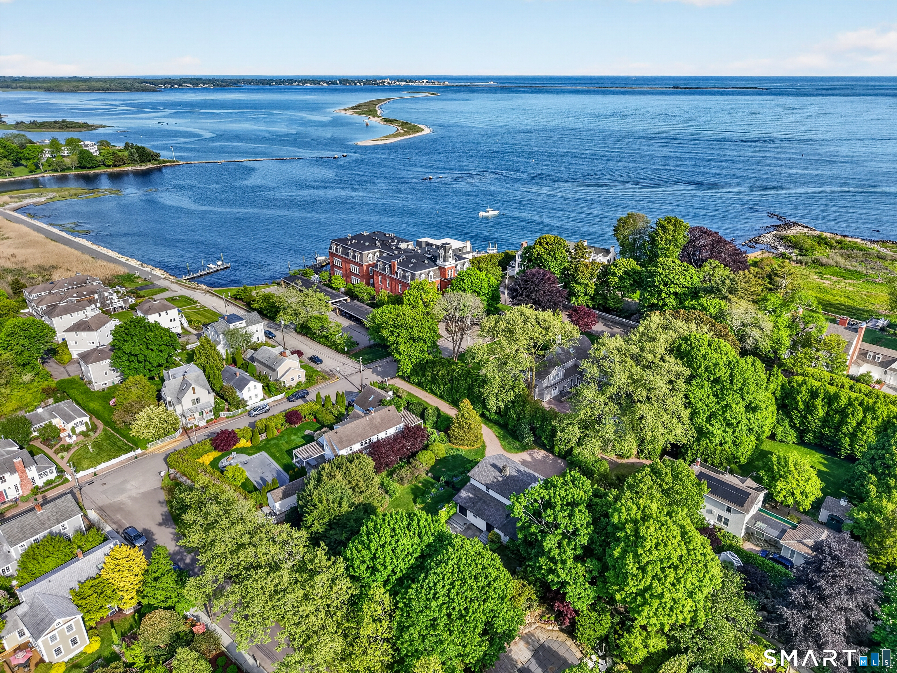 28 Orchard Street Stonington CT 06378