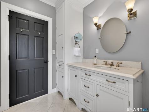 28 Orchard Street Stonington CT 06378