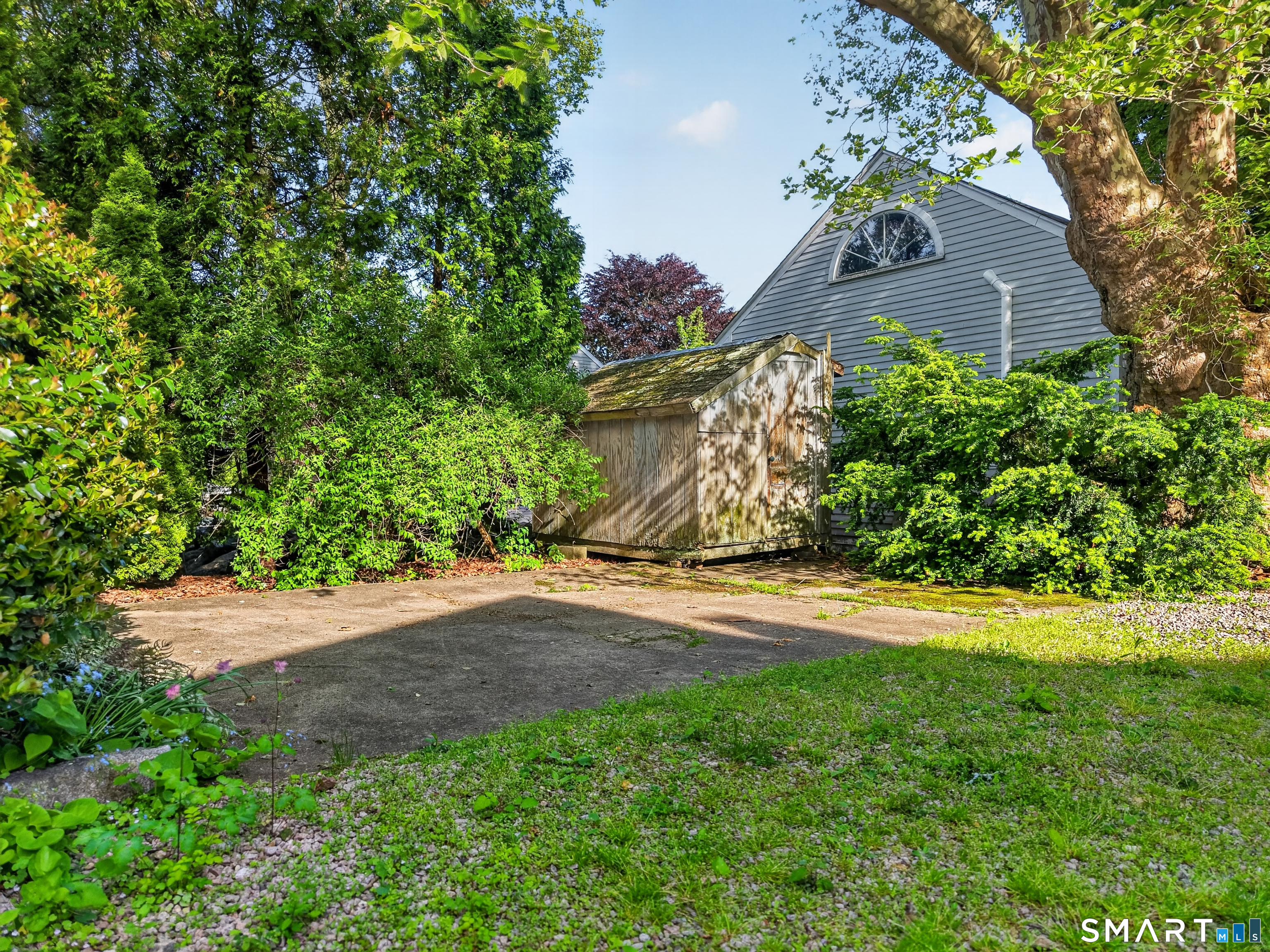 28 Orchard Street Stonington CT 06378