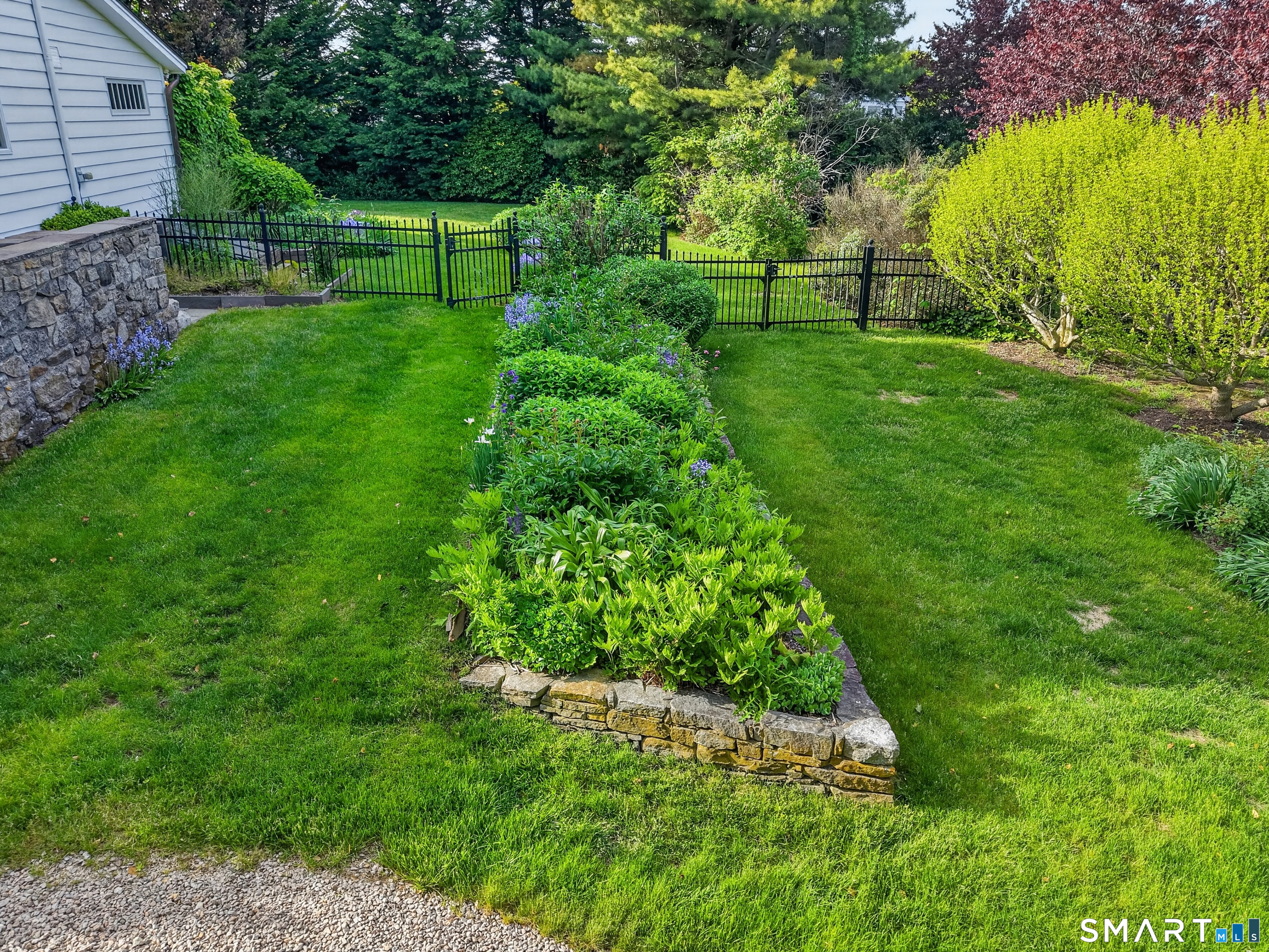 28 Orchard Street Stonington CT 06378