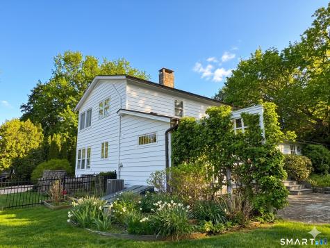 28 Orchard Street Stonington CT 06378