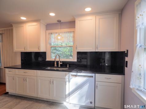 13 Honor Road West Haven CT 06516