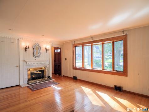 13 Honor Road West Haven CT 06516