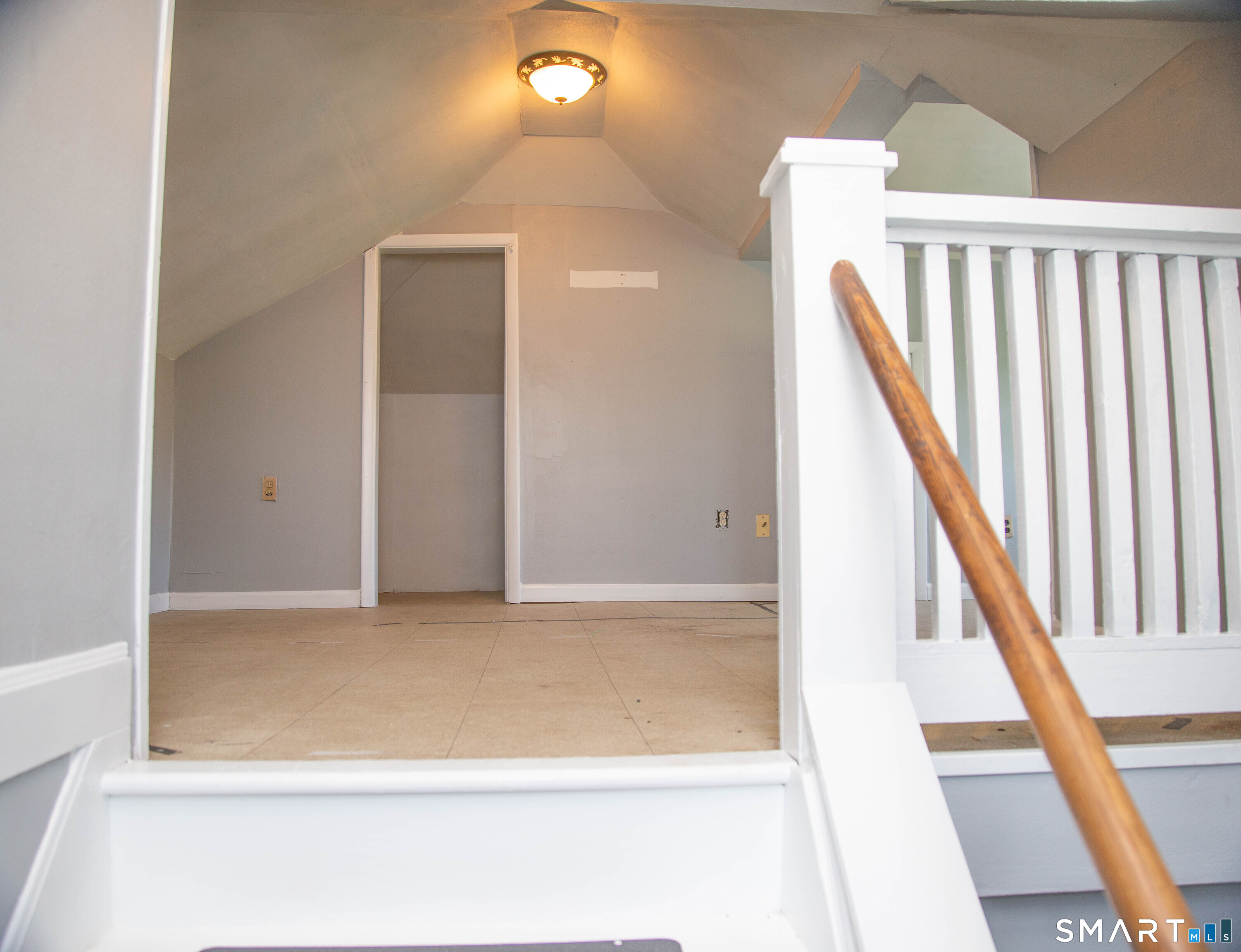 34 Selldan Street West Hartford CT 06110