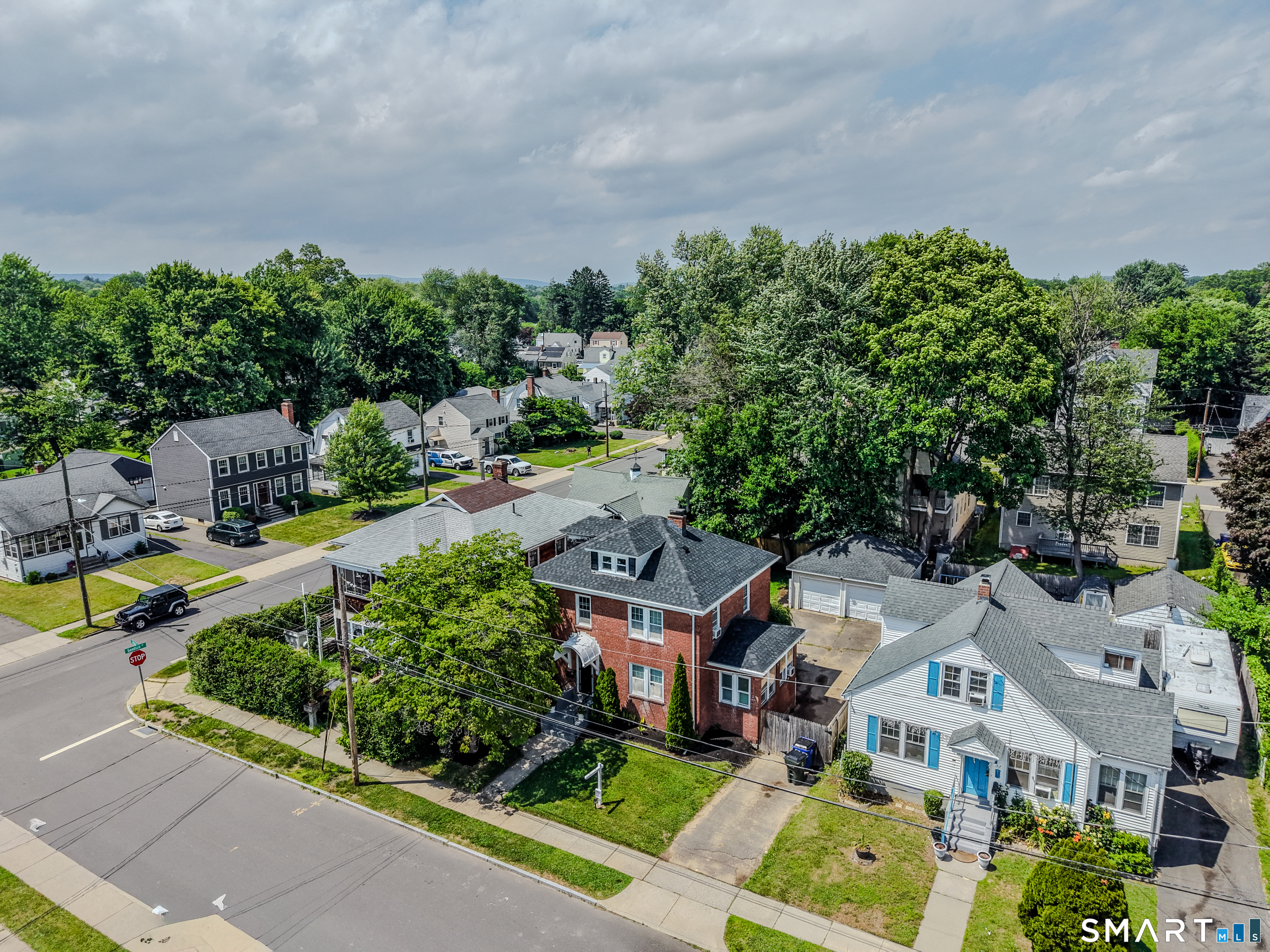 34 Selldan Street West Hartford CT 06110