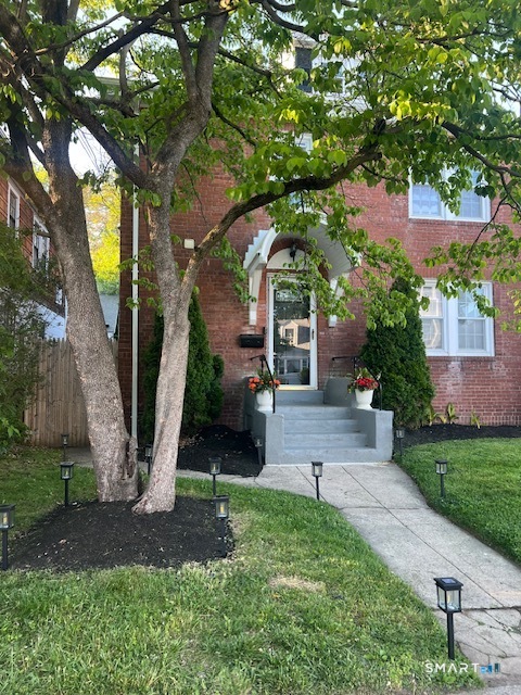 34 Selldan Street West Hartford CT 06110